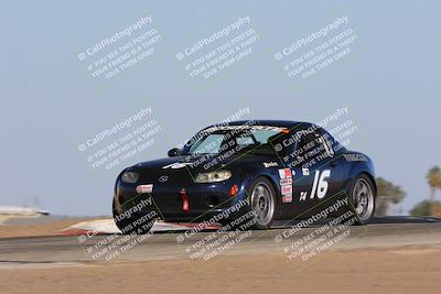 media/Oct-15-2023-CalClub SCCA (Sun) [[64237f672e]]/Group 6/Qualifying/